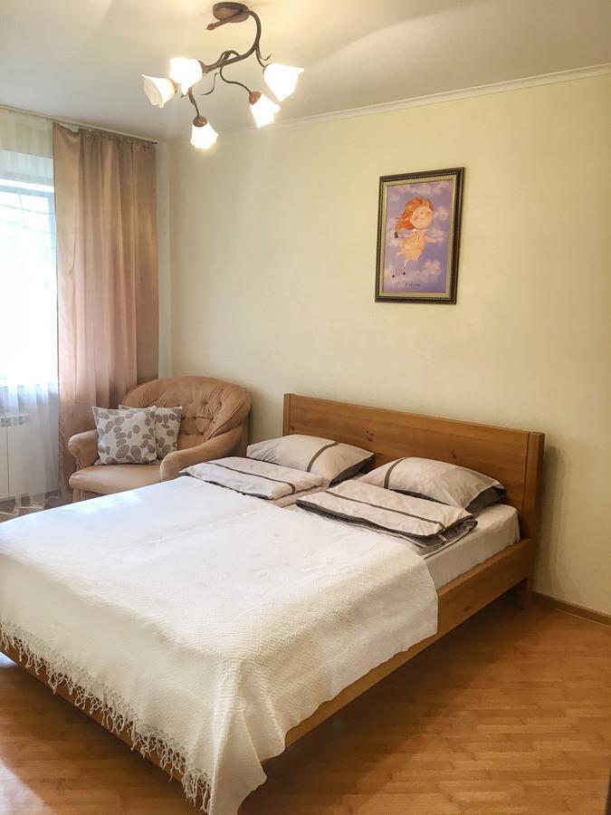 Apartments In The Center 卡缅涅茨-波多利斯基 外观 照片